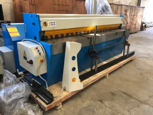 Guillotine 2500x3.2
