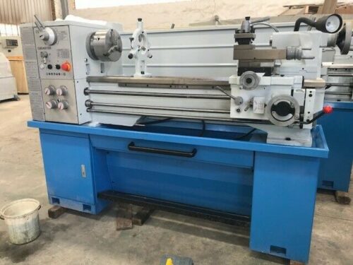 CQ6240/1000 LATHE MACHINE