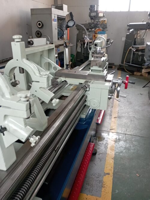 (SOLD) Yunan Heavy-Duty Lathe 4000mm Between Centres | 660 Swing | 105mm Bore – Fully Equipped