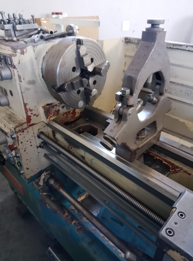 (SOLD) Maxi C6246 Centre Lathe – 1000mm Between Centres | 460mm Swing