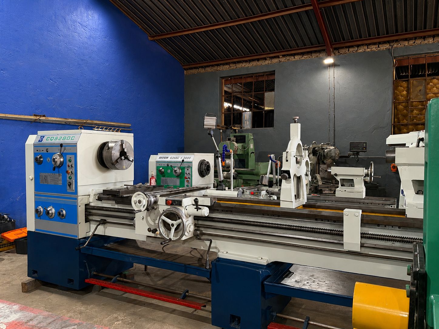 CQ6280C Geared Head Centre Lathe – 3000mm Between Centres | 800mm Swing