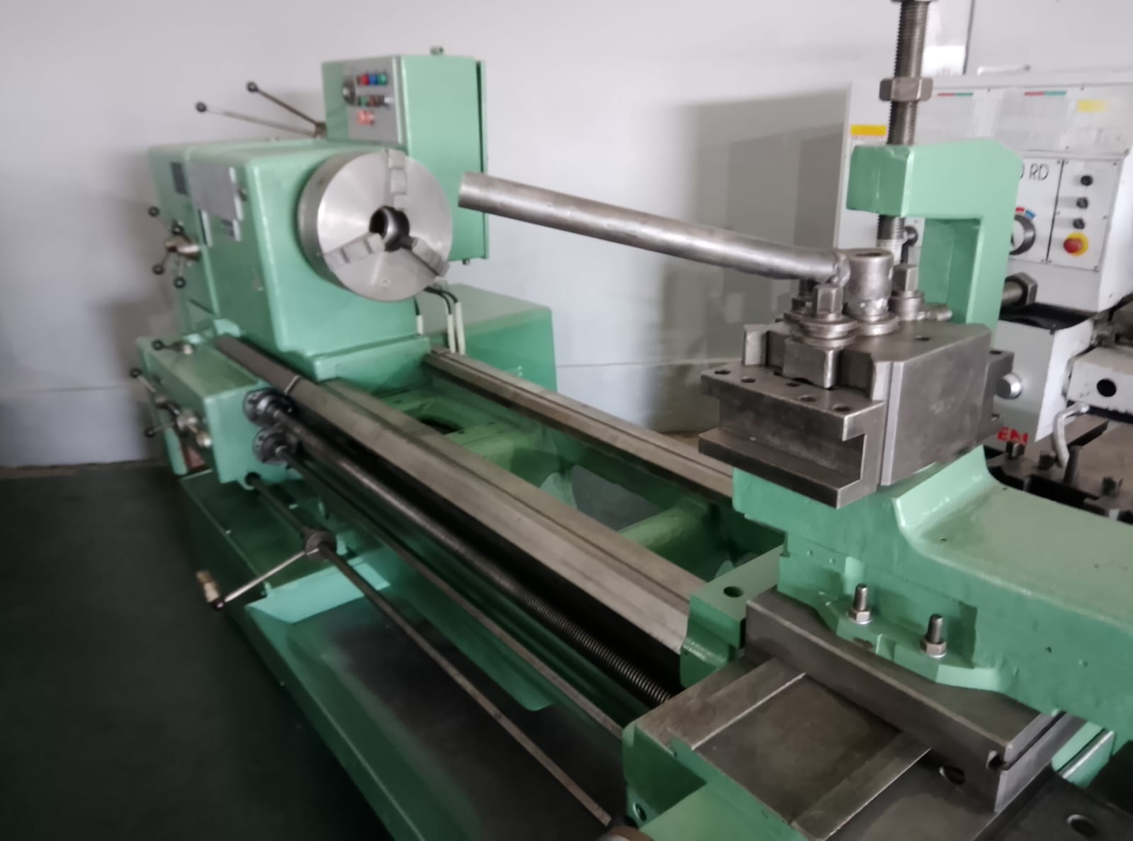 (SOLD) TOS SN71C Heavy-Duty Centre Lathe | 3m between centres | 710mm Swing | 73.5mm Spindle Bore