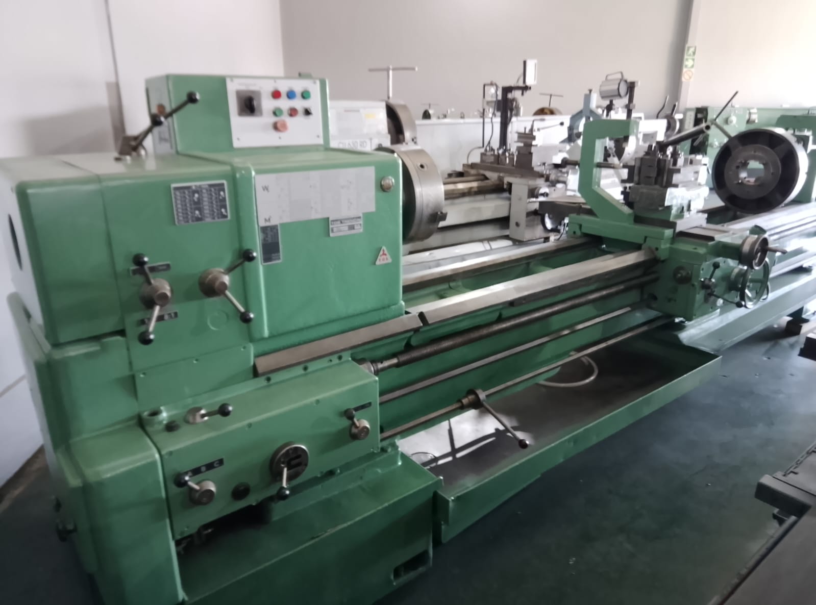(SOLD) TOS SN71C Heavy-Duty Centre Lathe | 3m between centres | 710mm Swing | 73.5mm Spindle Bore