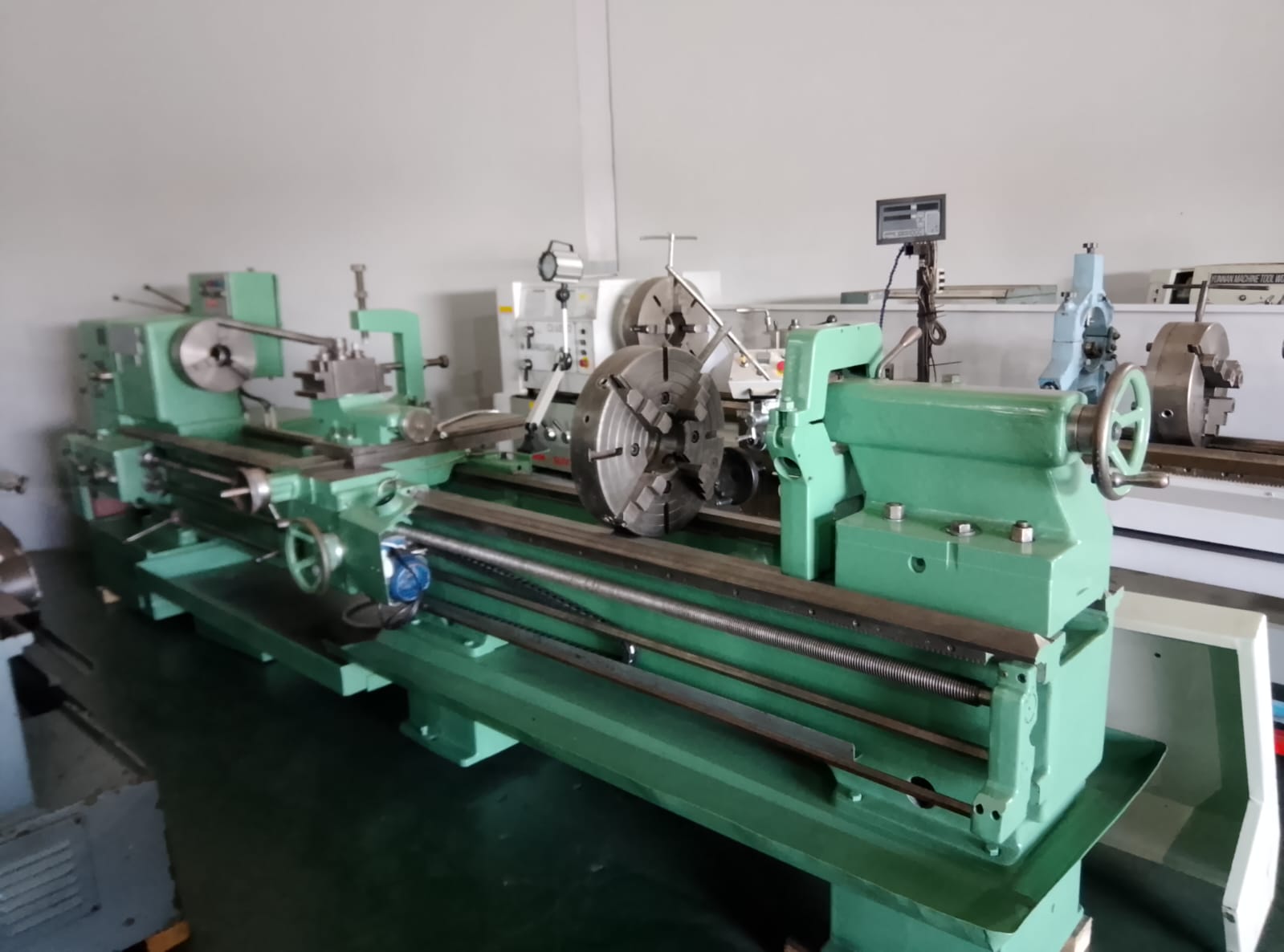 (SOLD) TOS SN71C Heavy-Duty Centre Lathe | 3m between centres | 710mm Swing | 73.5mm Spindle Bore